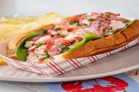 Visit Lobstah On A Roll To Have The Best Lobstah Roll Experience Right Now