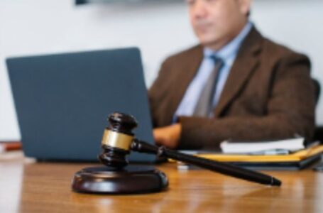 Adapting Legal Services for Remote Clients: The Future of Virtual Law Firms